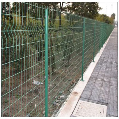 雙邊絲護欄網(wǎng)的詳細介紹